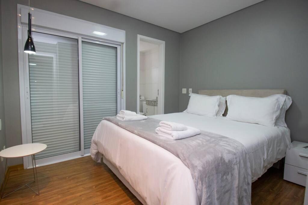 BHomy Pinheiros Moderno varanda e vista VR166 São Paulo Exterior foto