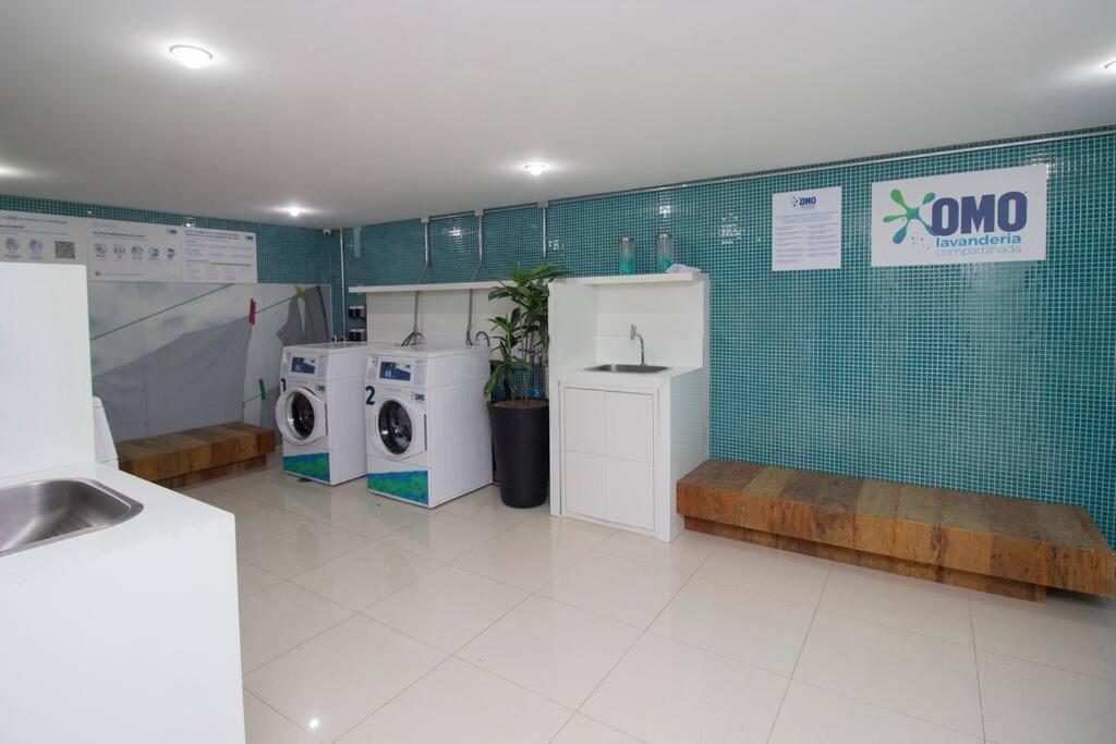 BHomy Pinheiros Moderno varanda e vista VR166 São Paulo Exterior foto