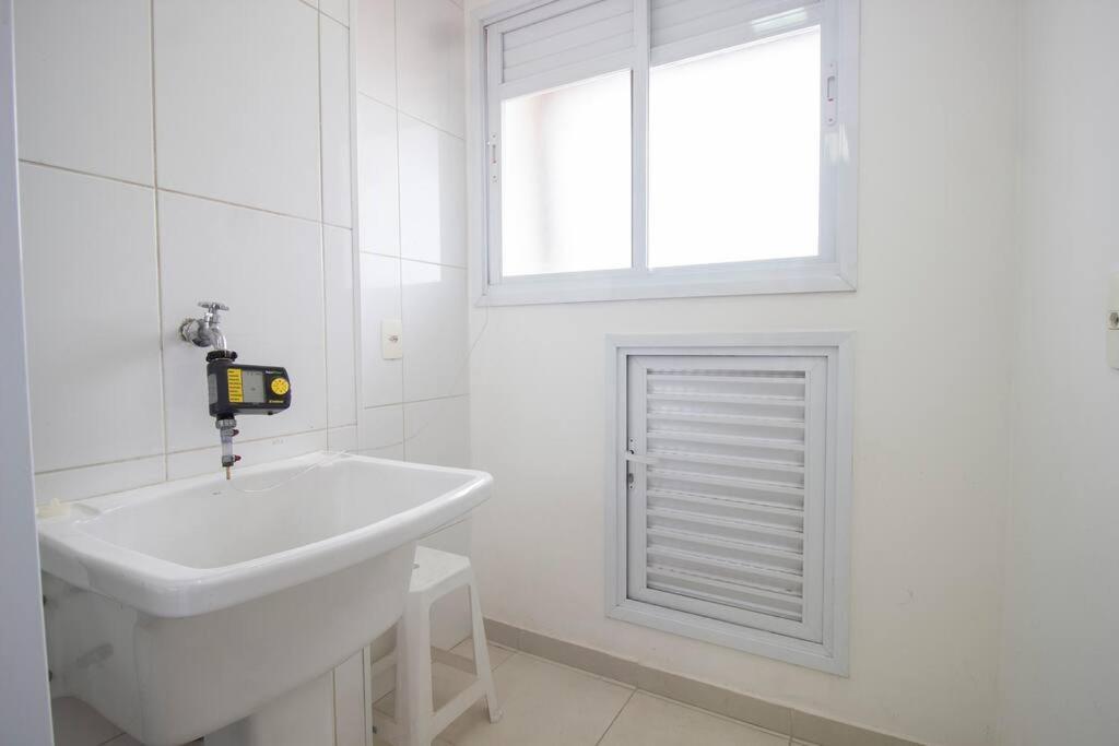 BHomy Pinheiros Moderno varanda e vista VR166 São Paulo Exterior foto